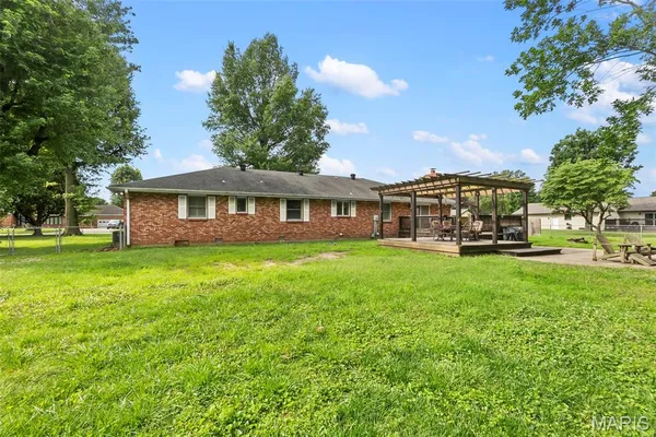 $270,000 | 218 Thomas Drive, Sikeston, MO 63801