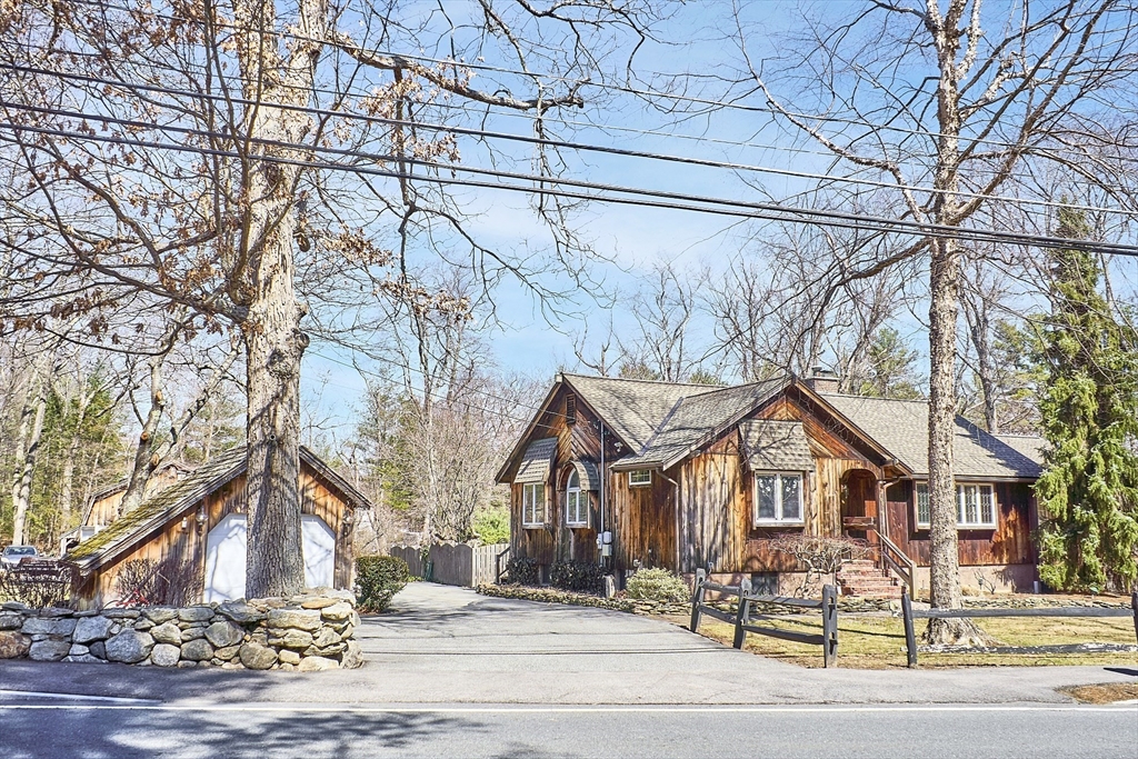 100 Baldwin Road Billerica, MA 01821 - Photo 2 of 26