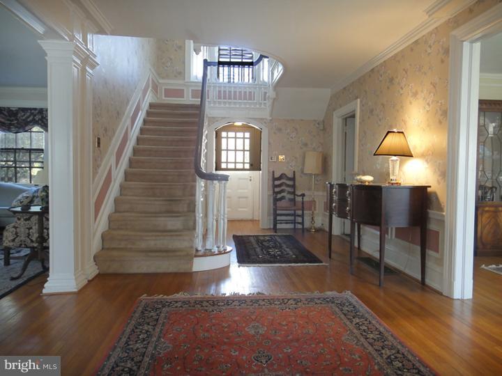 335 Brookway Road Merion Station, PA 19066 - Photo 3 of 22 Foyer