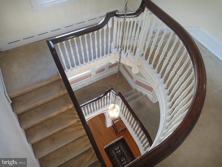 335 Brookway Road Merion Station, PA 19066 - Photo 5 of 22 Hallway