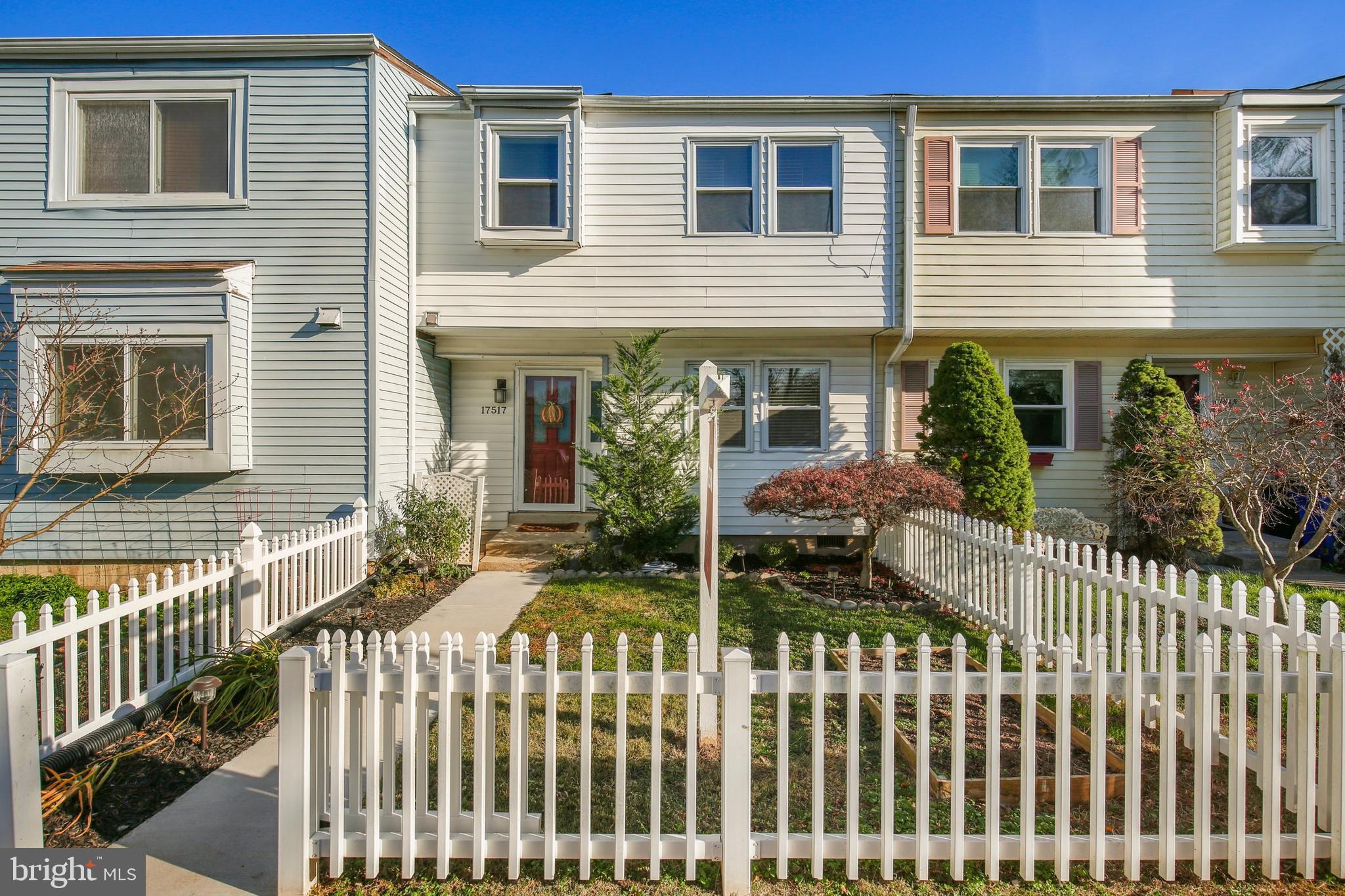 17517 Hoskinson Road Poolesville, MD 20837 - Photo 1 of 42