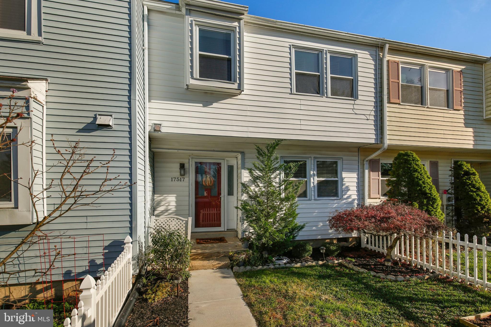 17517 Hoskinson Road Poolesville, MD 20837 - Photo 2 of 42