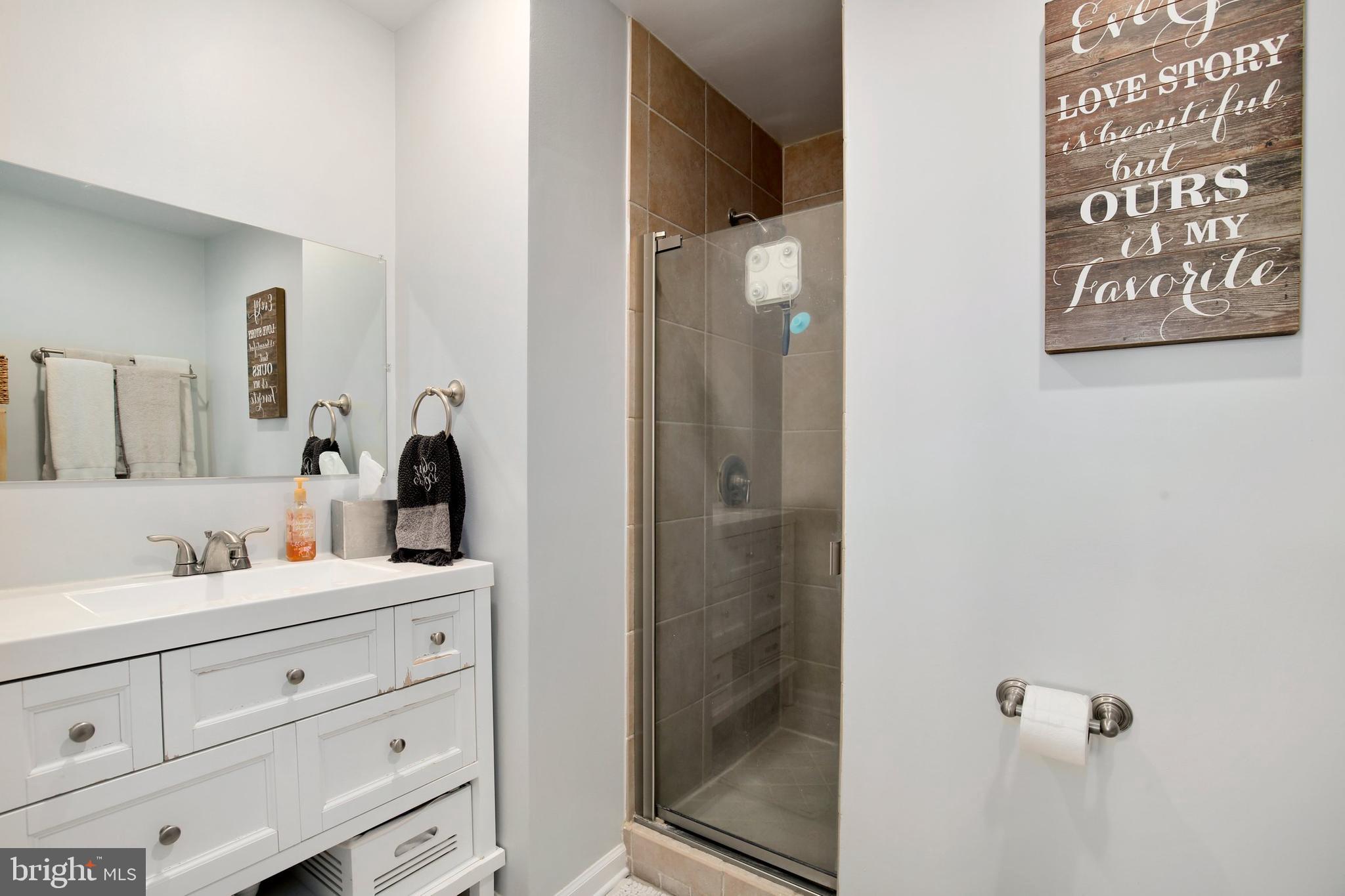 17517 Hoskinson Road Poolesville, MD 20837 - Photo 31 of 42