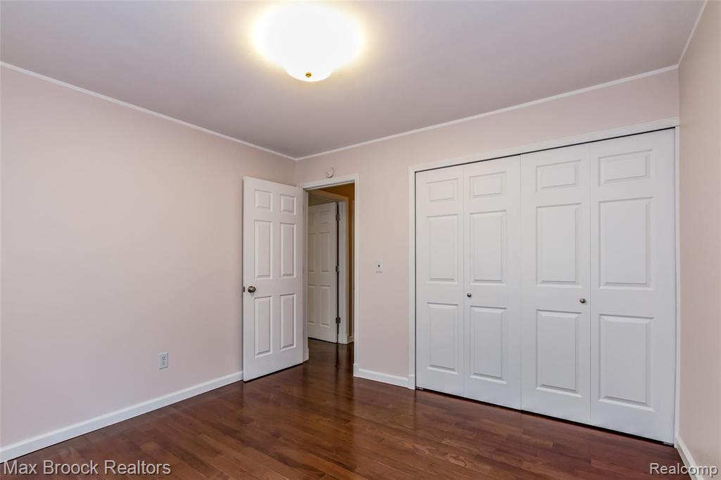 417 Parkdale Avenue, Unit 8 Rochester, MI 48307 - Photo 18 of 19