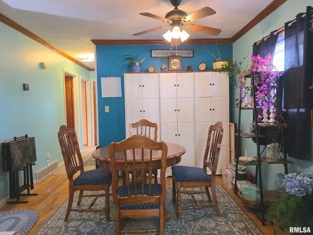 $135,000 | 1620 Cedar Street, Quincy, IL 62301