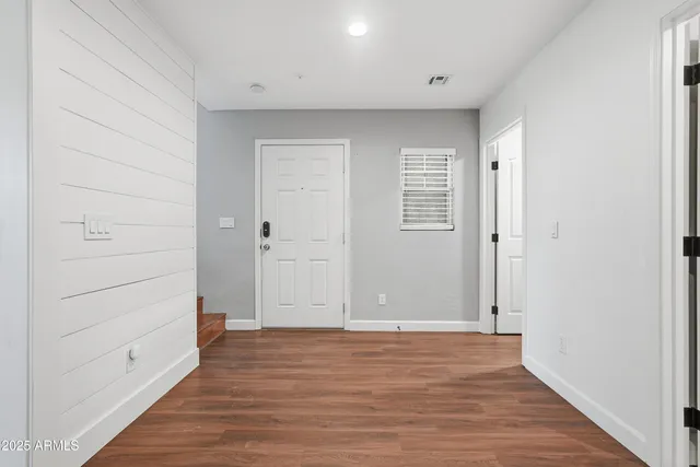 wooden floor in an empty room