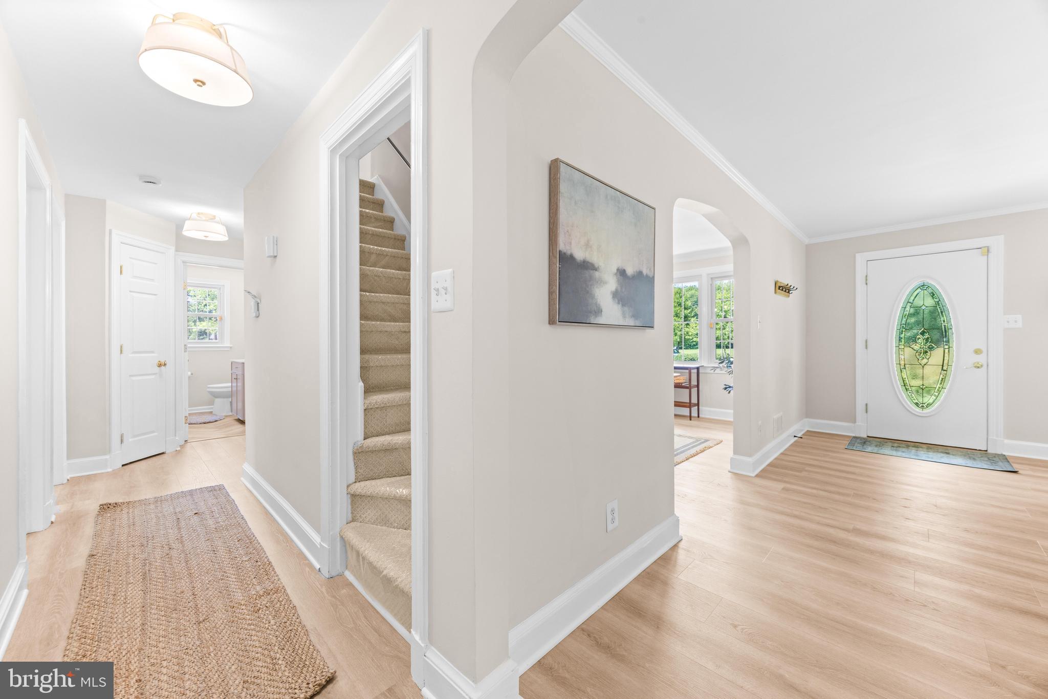 16401 Mt Calvert Road Upper Marlboro, MD 20772 - Photo 32 of 119 Farmhouse: Stairs That Wind to Upper Level