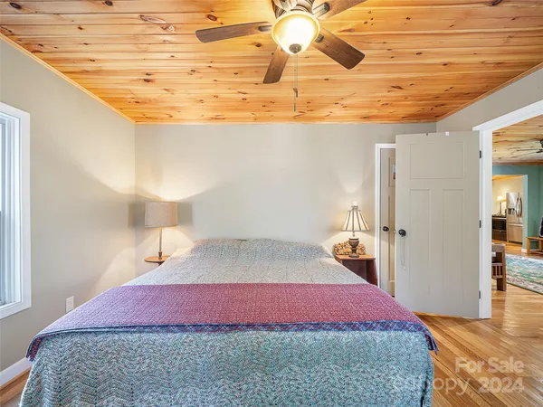 $579,111 | 2033 Lower Paw Paw Road, Marshall, NC 28753