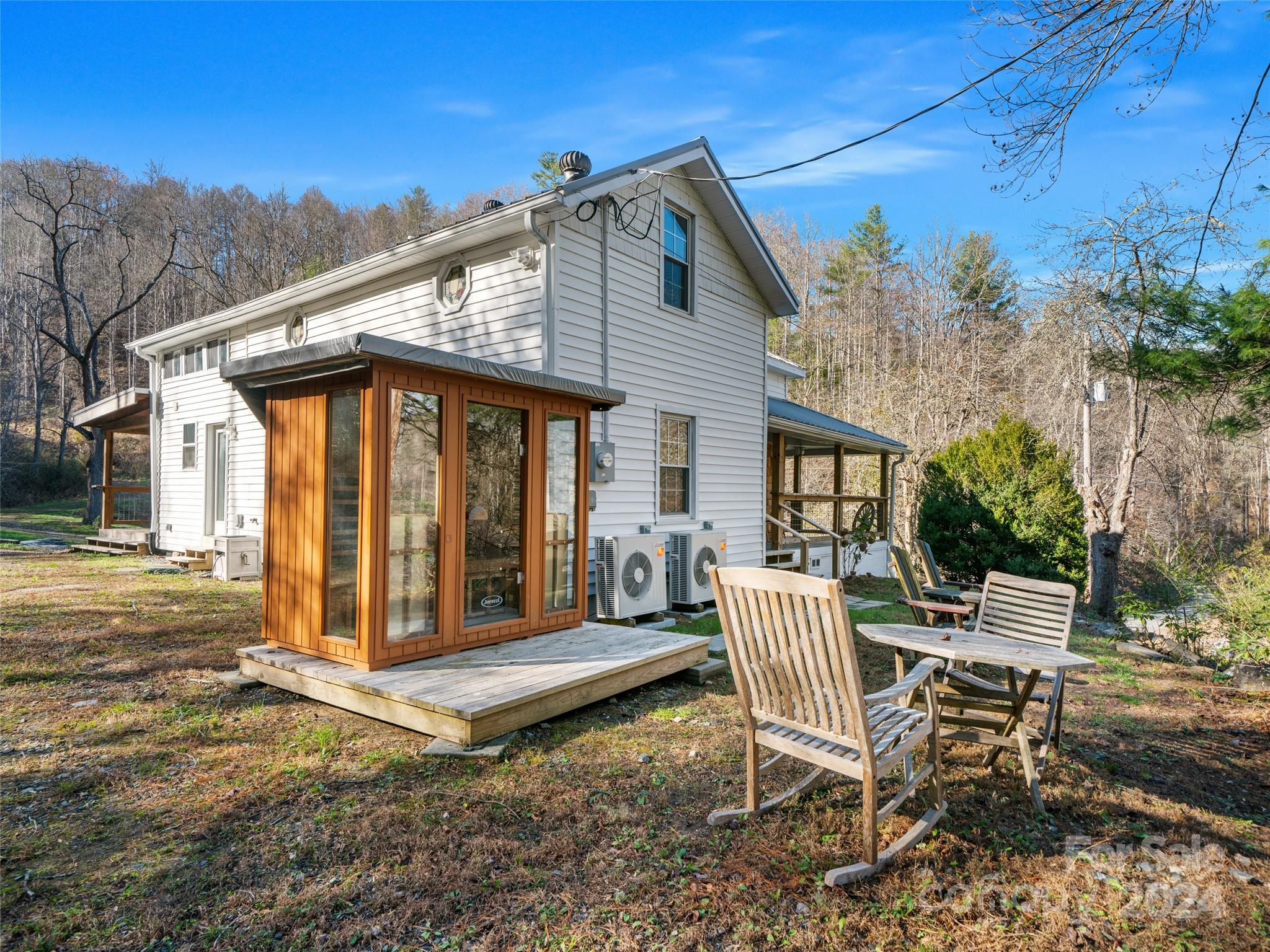 2033 Lower Paw Paw Road Marshall, NC 28753 - Photo 3 of 35