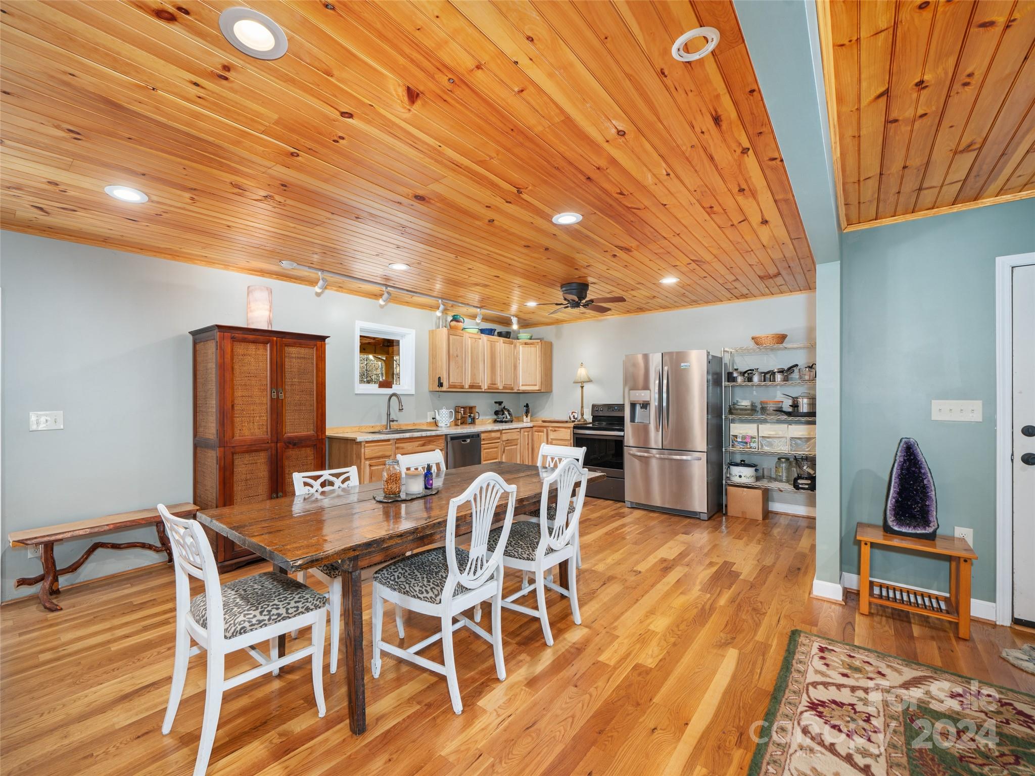 2033 Lower Paw Paw Road Marshall, NC 28753 - Photo 10 of 35