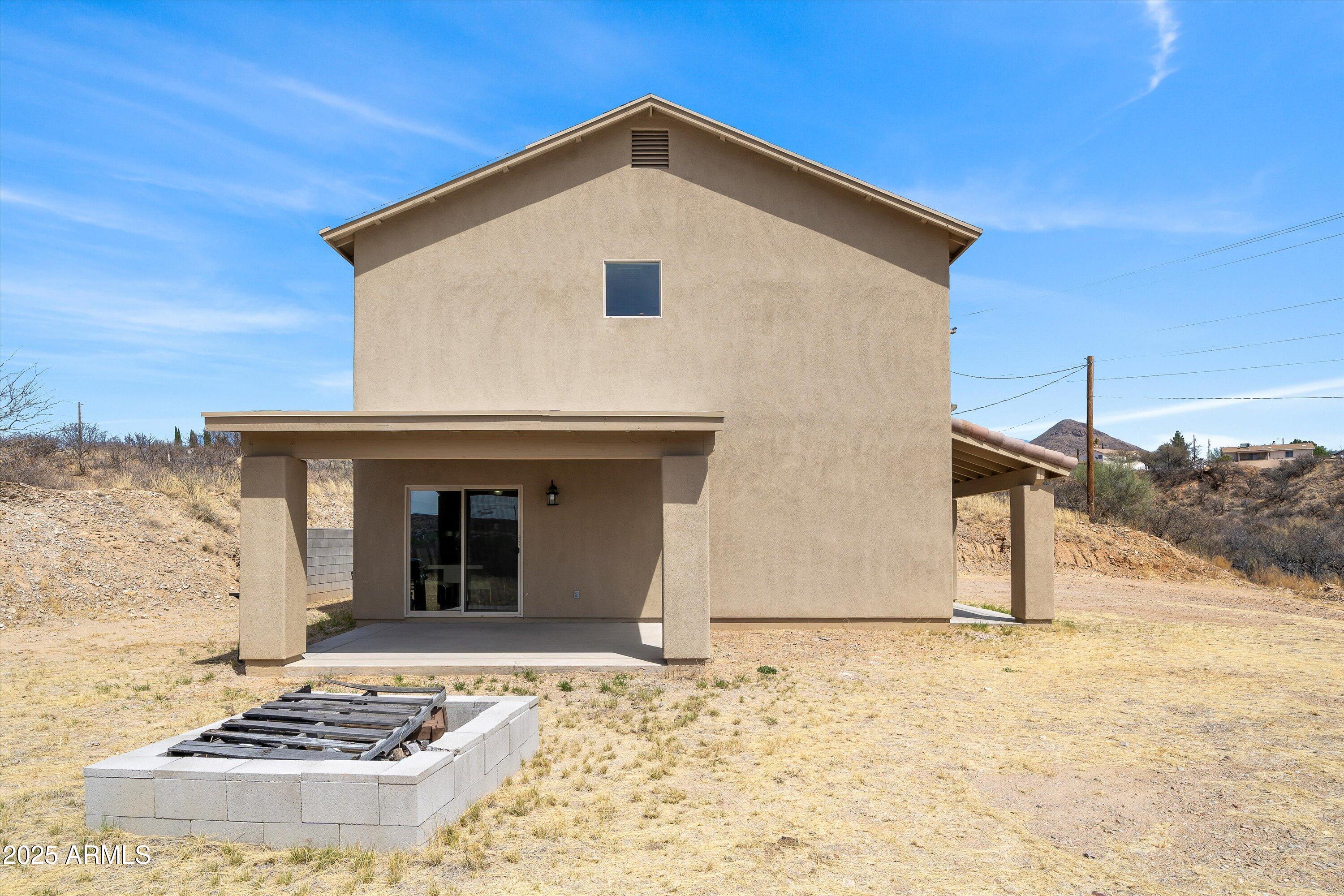 190 Círculo Silva Rio Rico, AZ 85648 - Photo 20 of 28 30-Back Patio & Yard