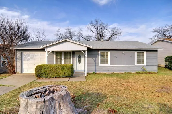 $1,800 | 8508 Quebec Drive, White Settlement, TX 76108