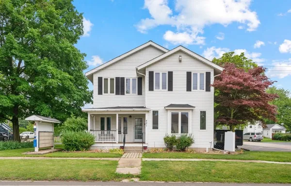 $399,000 | 421 East Church Street, Sandwich, IL 60548
