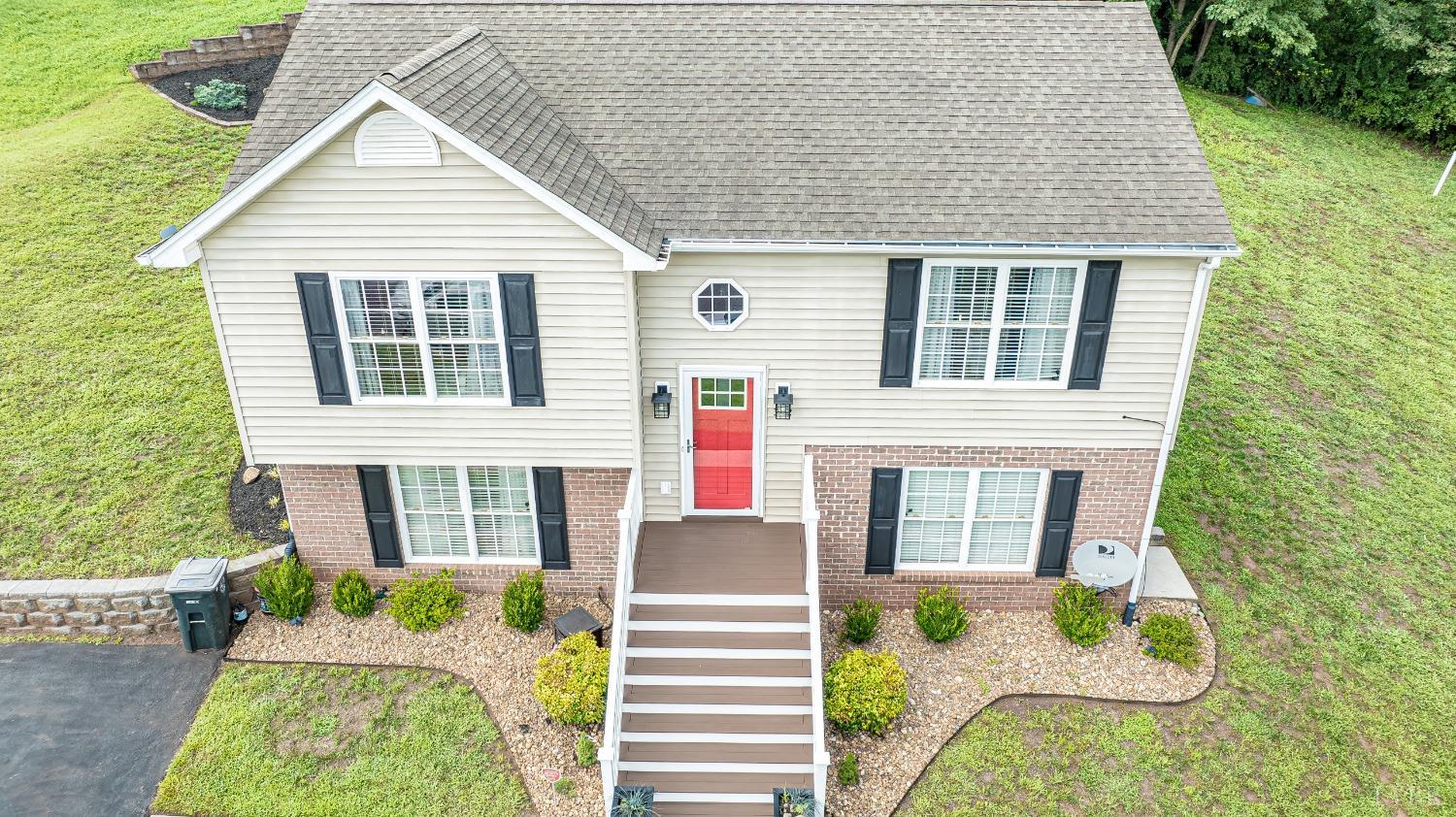 312 Towne Crier Road Lynchburg, VA 24502 - Photo 3 of 18 Gallery Image 3