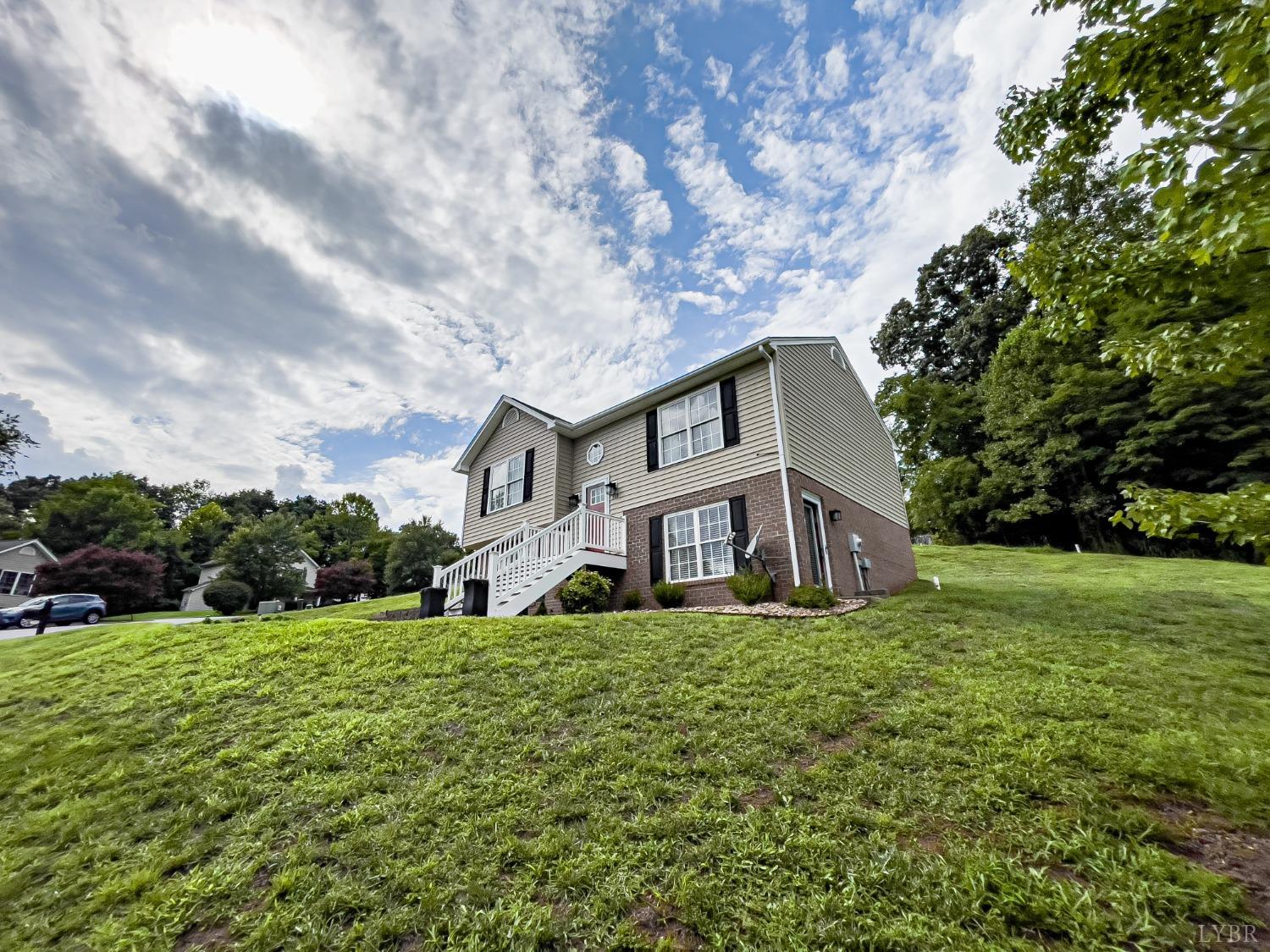 312 Towne Crier Road Lynchburg, VA 24502 - Photo 10 of 18 Gallery Image 10