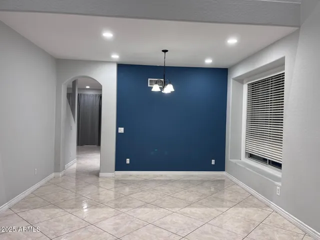 $2,750 | 18835 North 16th Place, Phoenix, AZ 85024