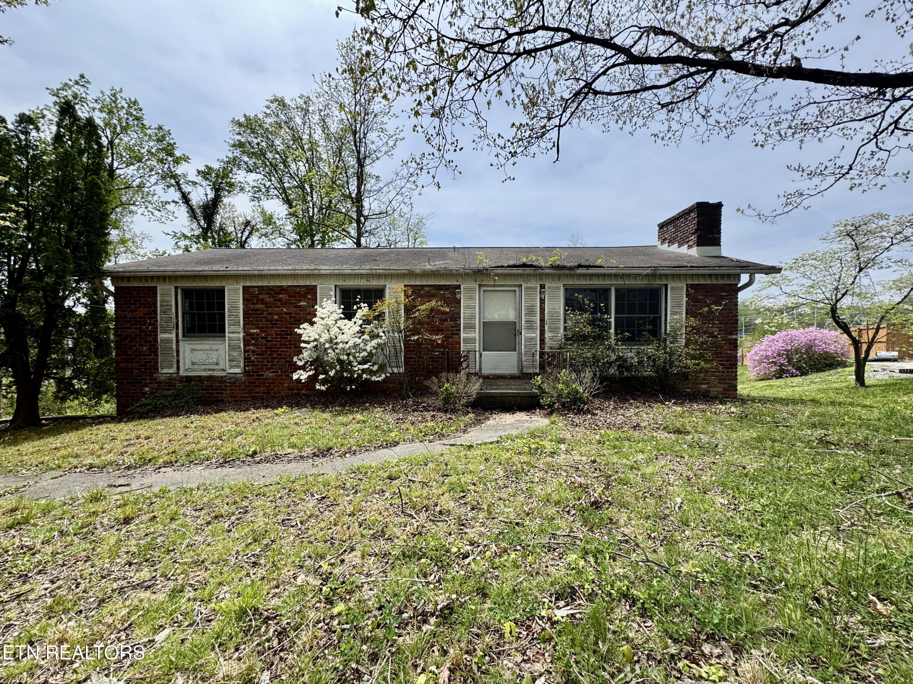4520 Royalview Road Knoxville, TN 37921 - Photo 1 of 33 1