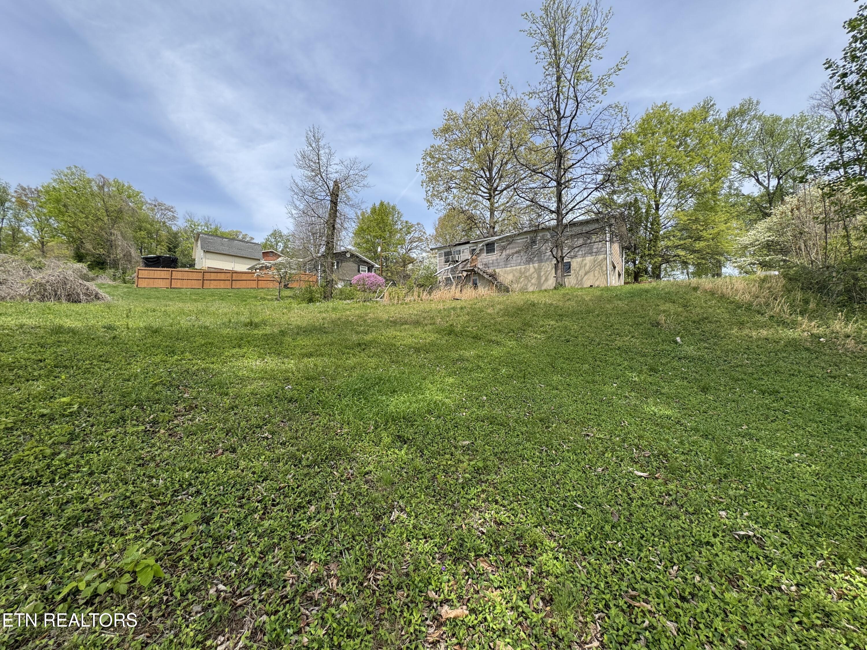 4520 Royalview Road Knoxville, TN 37921 - Photo 8 of 33 8