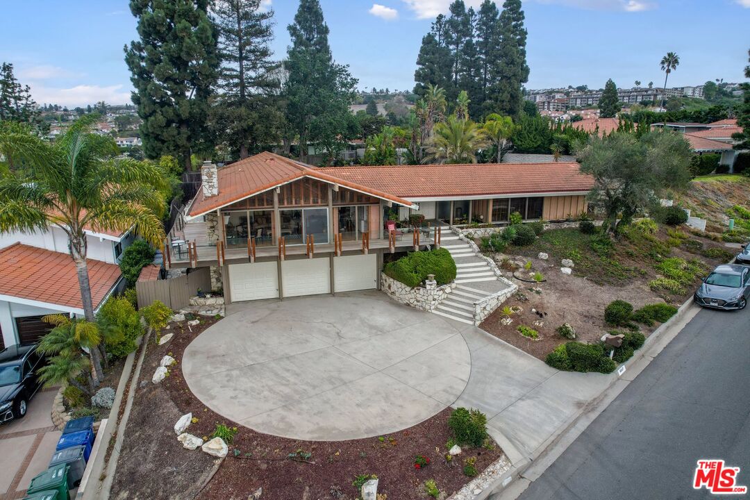 6847 Crest Road Rancho Palos Verdes, CA 90275 - Photo 32 of 42