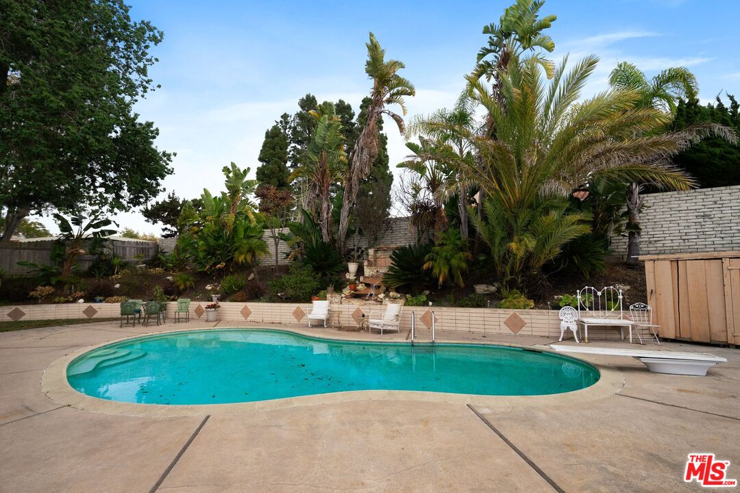 6847 Crest Road Rancho Palos Verdes, CA 90275 - Photo 41 of 42