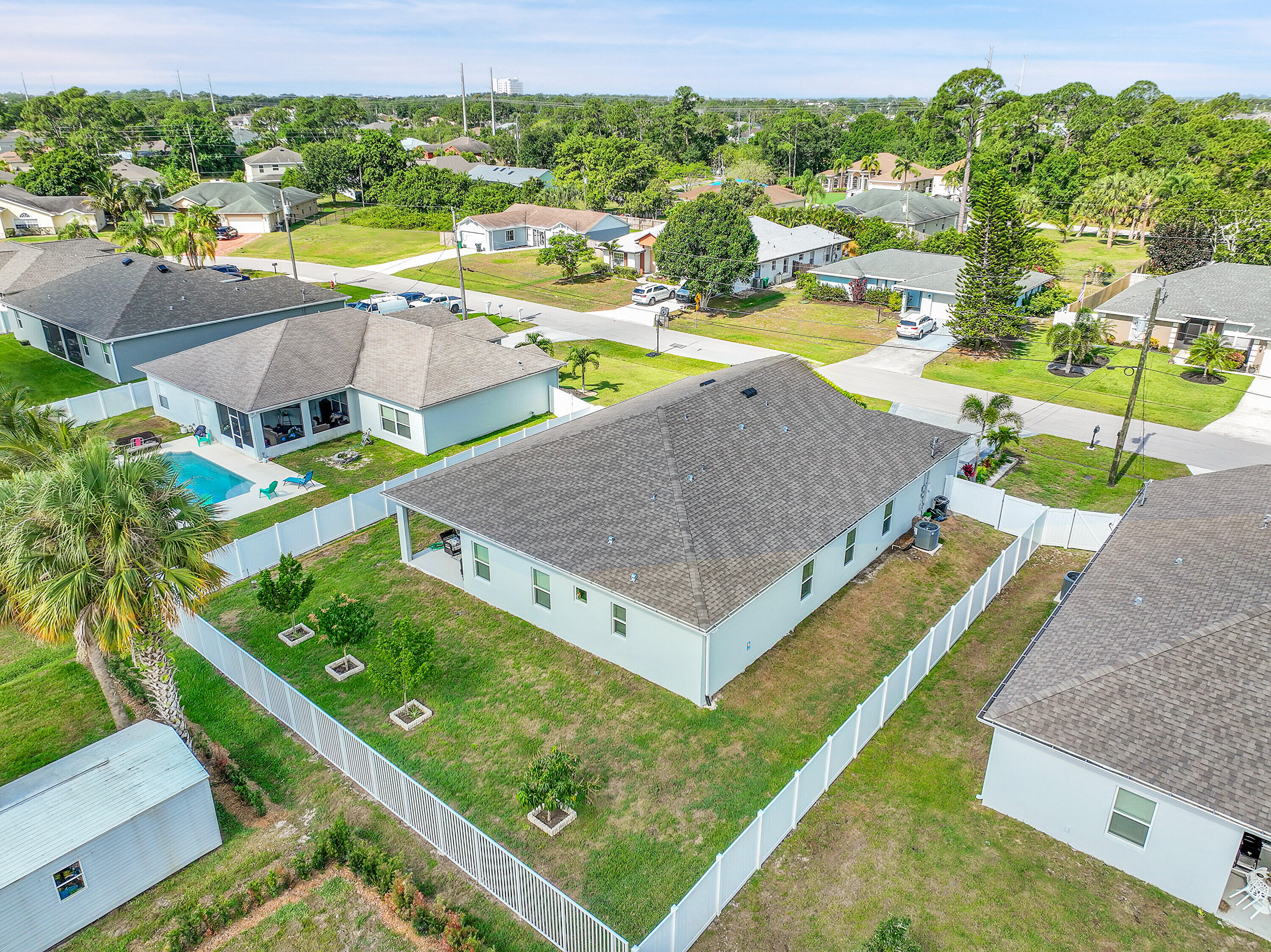2343 Southwest Madrid Road Port St. Lucie, FL 34953 - Photo 46 of 55 46_51377 -(46)