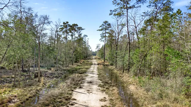 $140,000 | 12310 Picos Road, Saratoga, TX 77585