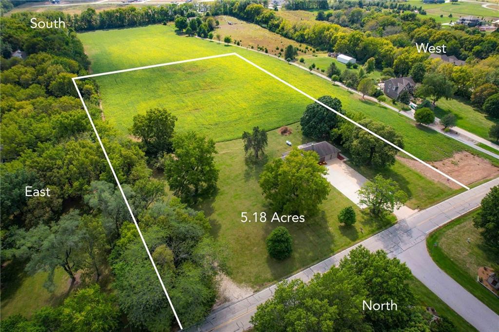 3385 West 183rd Street Stilwell, KS 66085 - Photo 8 of 37