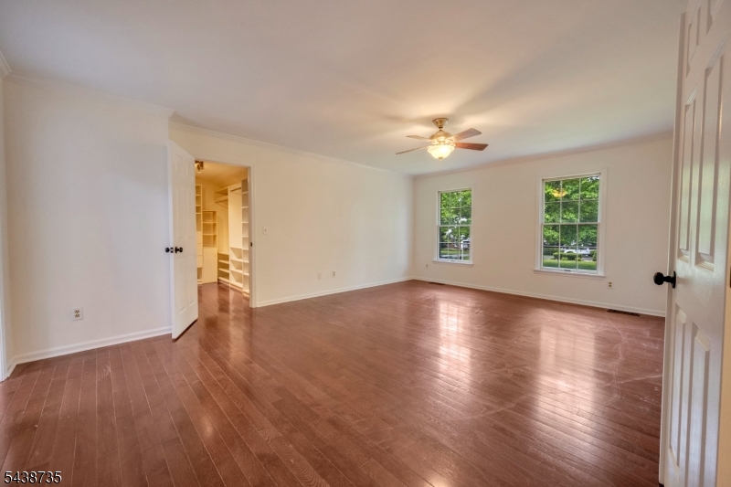 8 Glen Eagles Road Washington, NJ 07882 - Photo 16 of 41