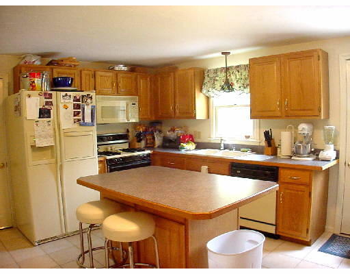 48 Planting Field Road Marshfield, MA 02050 - Photo 2 of 4 Gallery Image 2