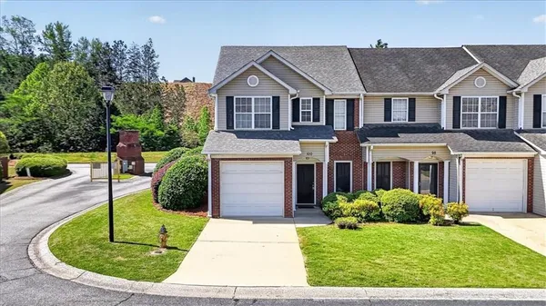 $239,900 | 100 Eagle Glen Drive Northeast, Cartersville, GA 30121