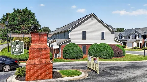 $239,900 | 100 Eagle Glen Drive Northeast, Cartersville, GA 30121