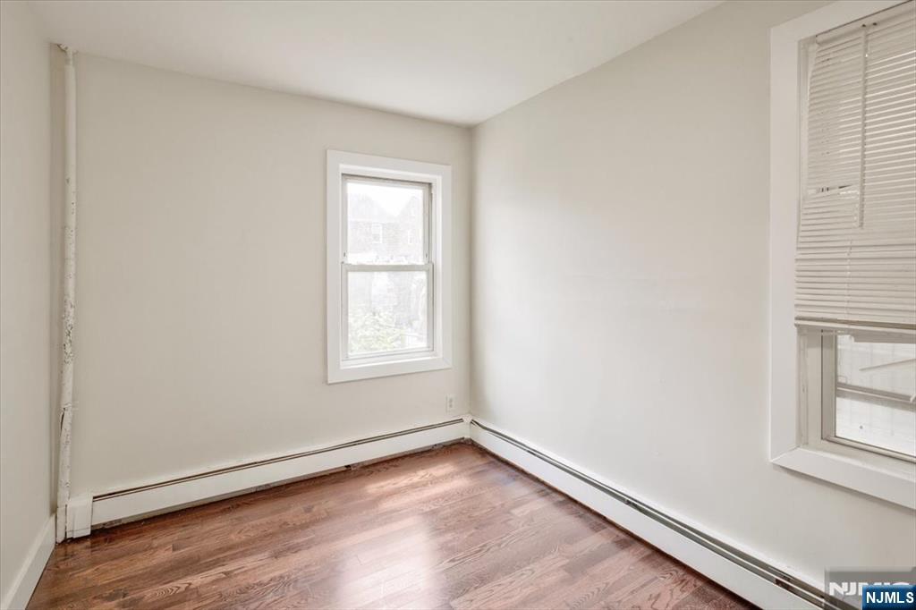 22 Edwin Place Newark, NJ 07112 - Photo 24 of 50
