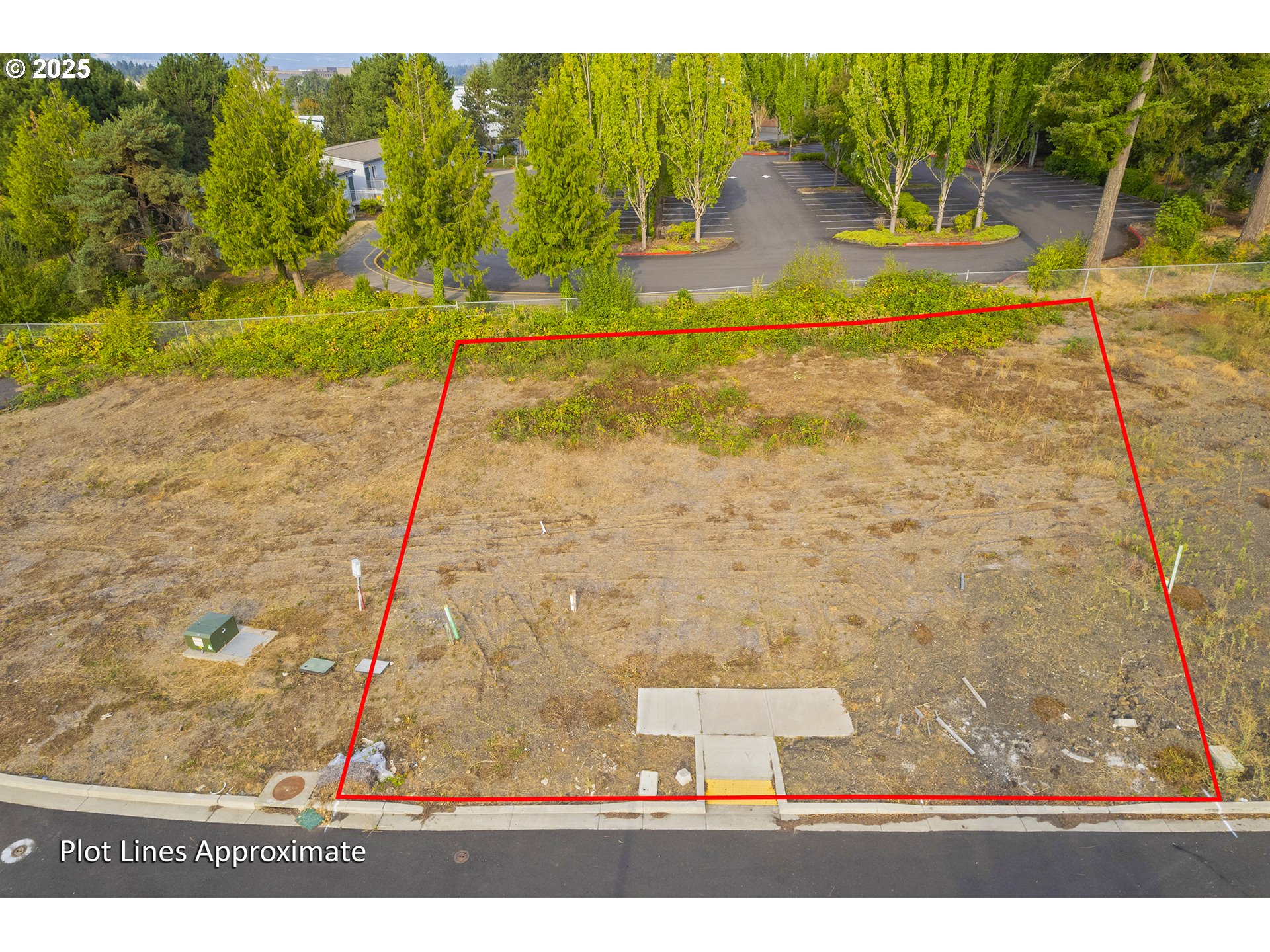 12365 Southwest Curlew Place Beaverton, OR 97007 - Photo 2 of 10