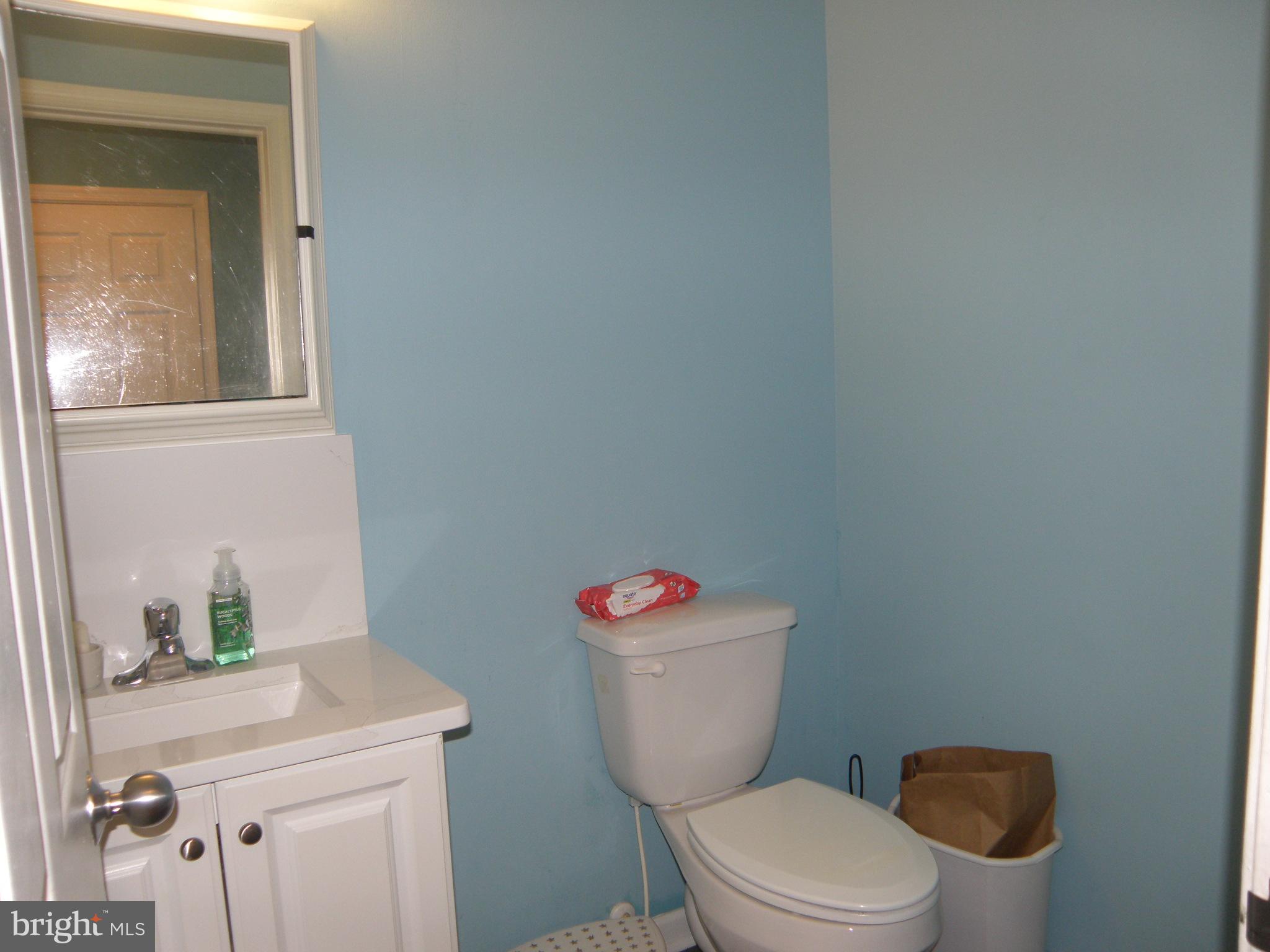28 West North Street Georgetown, DE 19947 - Photo 6 of 13 Powder Room