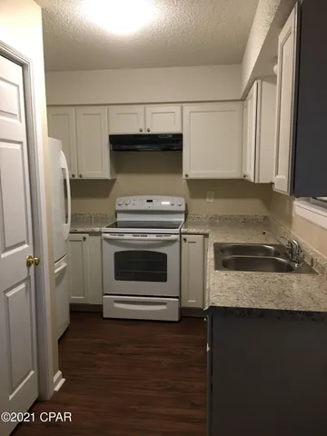 $975 | 155 Reagan Road, Unit D4, Panama City, FL 32404