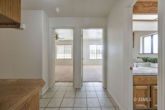1257 Carolyn Street Ridgecrest, CA 93555 - Photo 22 of 42 a view of livingroom with kitchen