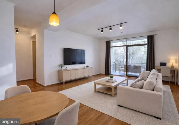 $2,500 | 2310 Ashmead Place Northwest, Unit 106, Washington, DC 20009