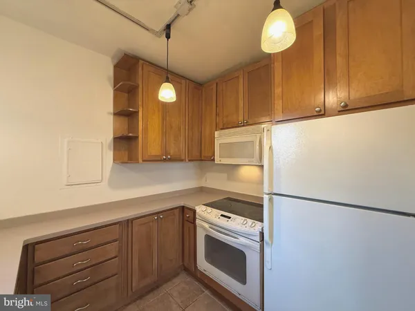 $2,500 | 2310 Ashmead Place Northwest, Unit 106, Washington, DC 20009