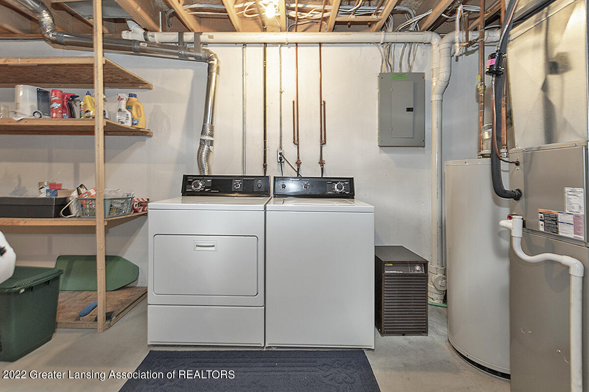 2047 Hamilton Road, Unit 4 Okemos, MI 48864 - Photo 24 of 25 23