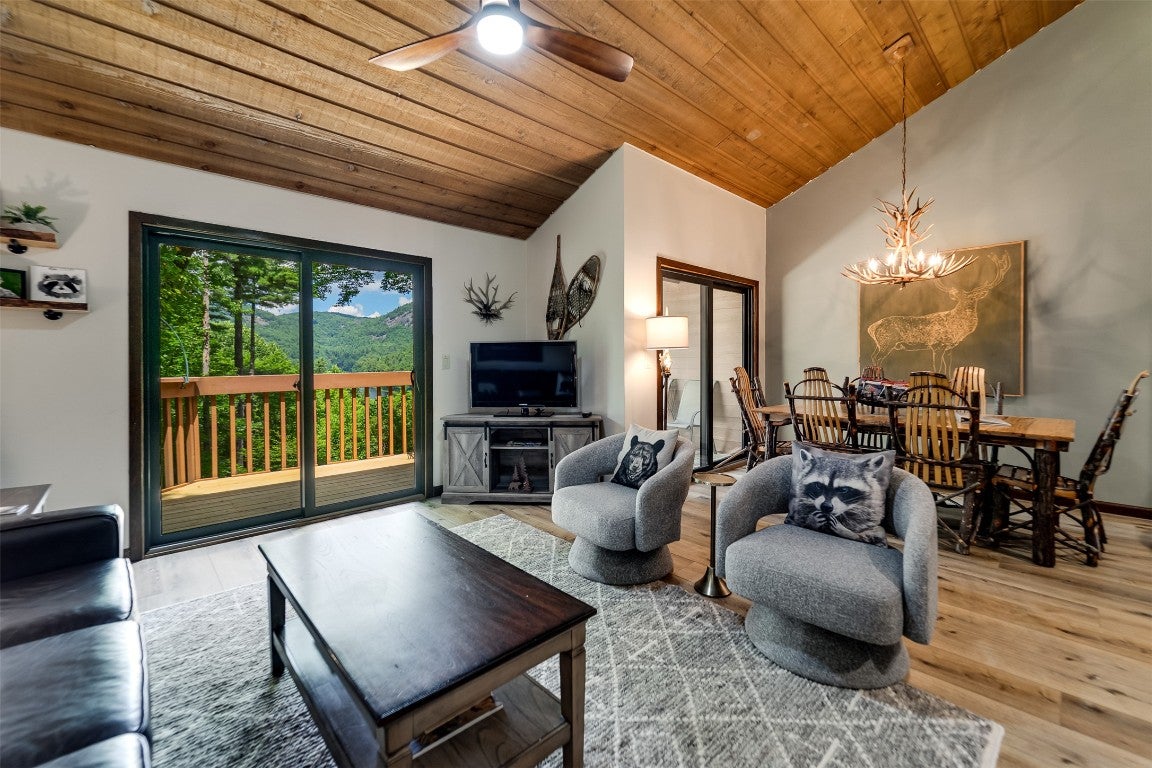 122 Emerald Ridge Road, Unit 45 Sapphire, NC 28774 - Photo 7 of 46 Great room mountain views