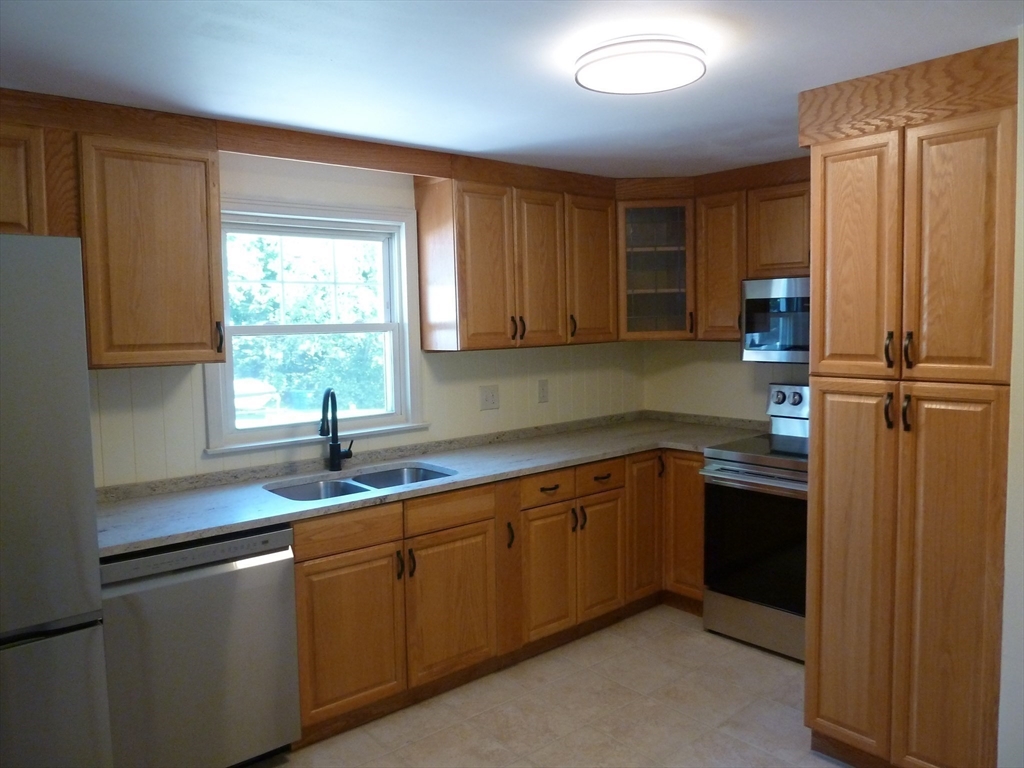 7 Dugan Road Ware, MA 01082 - Photo 11 of 41