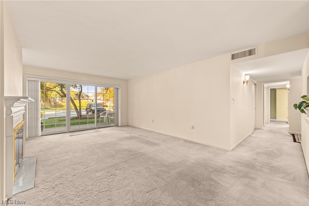 22701 Center Ridge Road, Unit 113 Rocky River, OH 44116 - Photo 7 of 29 Gallery Image 7