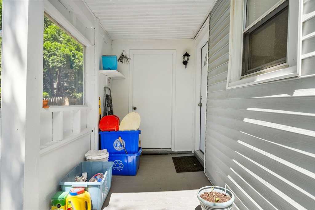 5 Morrill Place Lynn, MA 01902 - Photo 21 of 23