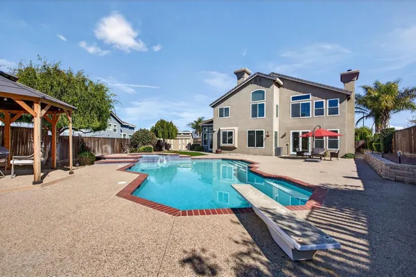 $1,235,000 | 866 Covey Court, Hollister, CA 95023