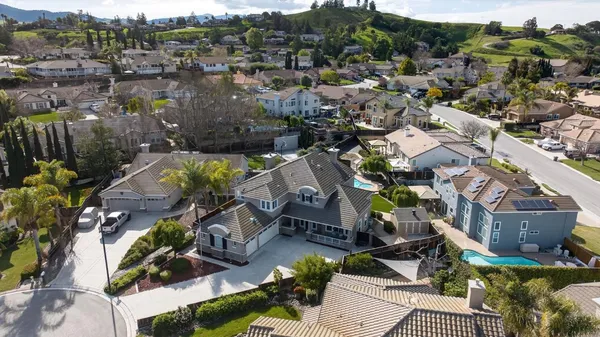 $1,235,000 | 866 Covey Court, Hollister, CA 95023