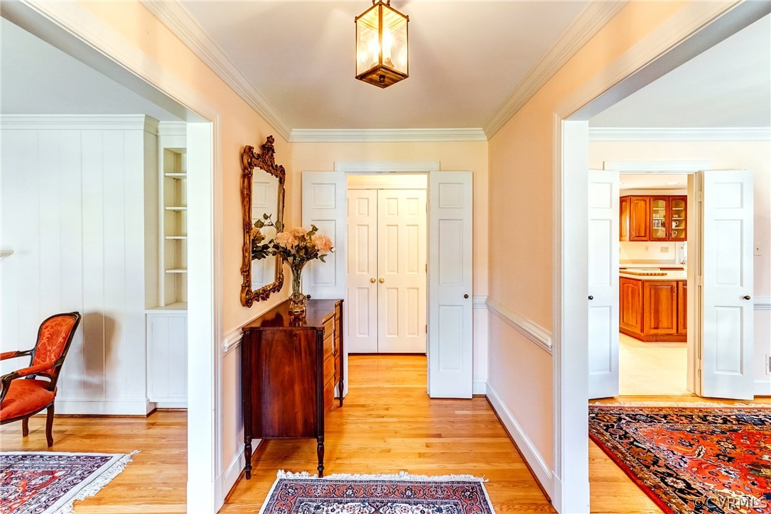 8663 Trabue Road North Chesterfield, VA 23235 - Photo 3 of 27 Gallery Image 3