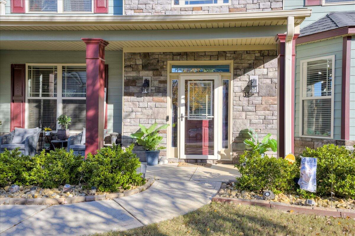 207 Dripping Rock Pass Grovetown, GA 30813 - Photo 4 of 53 04-004-