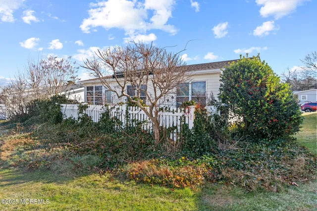 $375,000 | 43 Patmore Road, Brick, NJ 08724