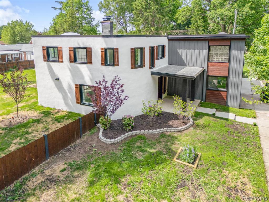 27306 Meadowbrook Road Redford, MI 48239 - Photo 4 of 33