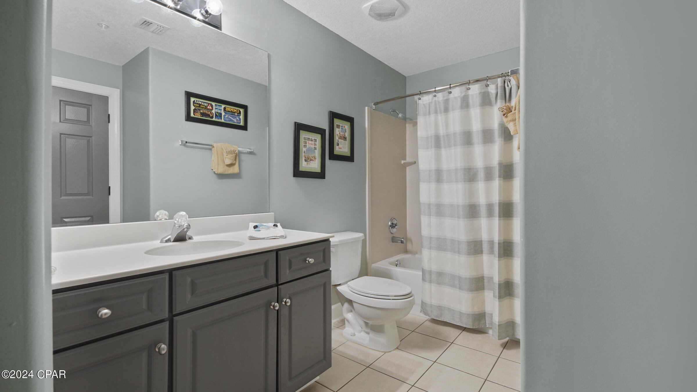 17545 Front Beach Road, Unit 1605 Panama City Beach, FL 32413 - Photo 10 of 31 Gallery Image 10
